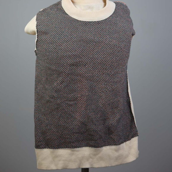 VANS Off The Wall Women's Sweater S/XS NO TAGS - Picture 4 of 8